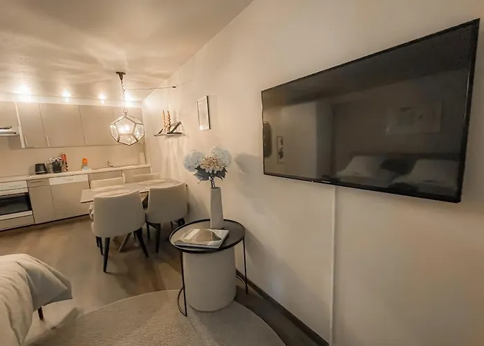 Modern & Ruhig, Naehe Gondel By Zermattstays Lägenhet